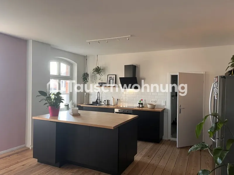 Tauschwohnung: Großzügige 4-Zimmer-Flat in Marzahn-Hellersdorf — photo 1